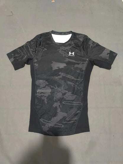 Under Armour Women Black Sport T Shirt – Preloved Labels (view 2)