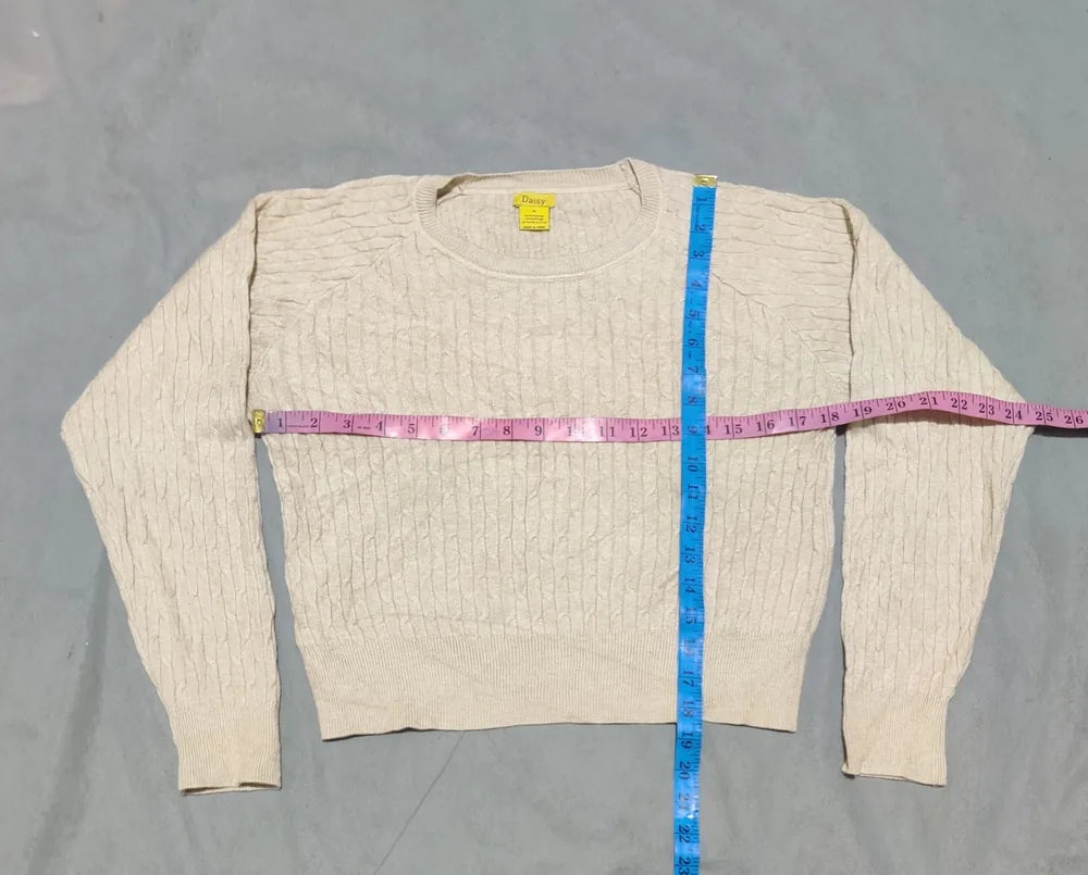Daisy Women Viscose Cream Sweater M – Preloved Labels (view 4)