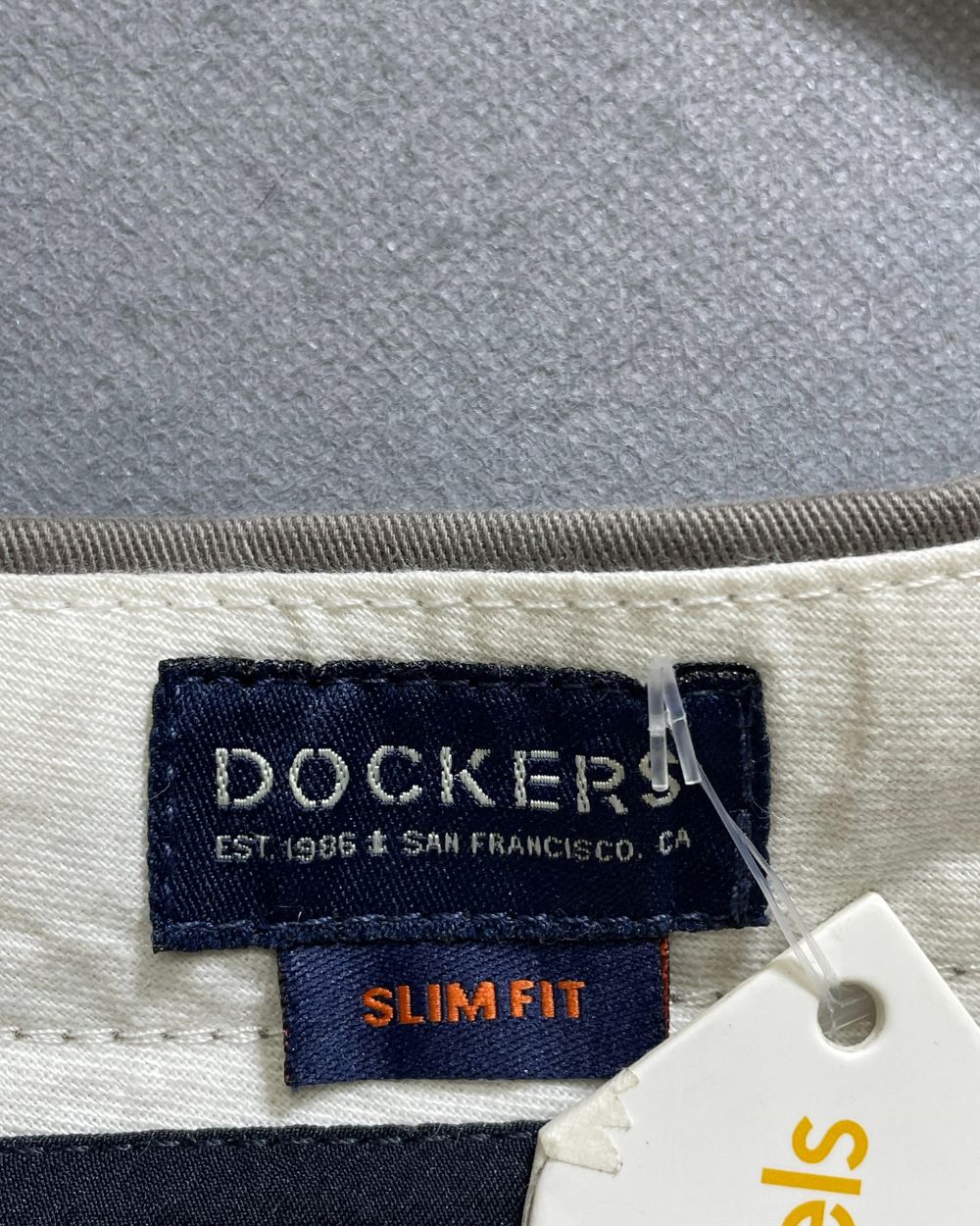 Dockers Brown Cotton Dress Pant For Men M - Preloved Labels