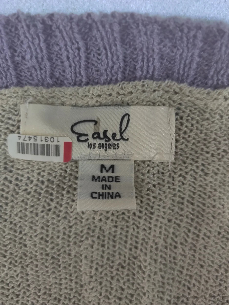 Easel Los Angeles Women Beige Floral Sweater M – Preloved Labels (view 2)