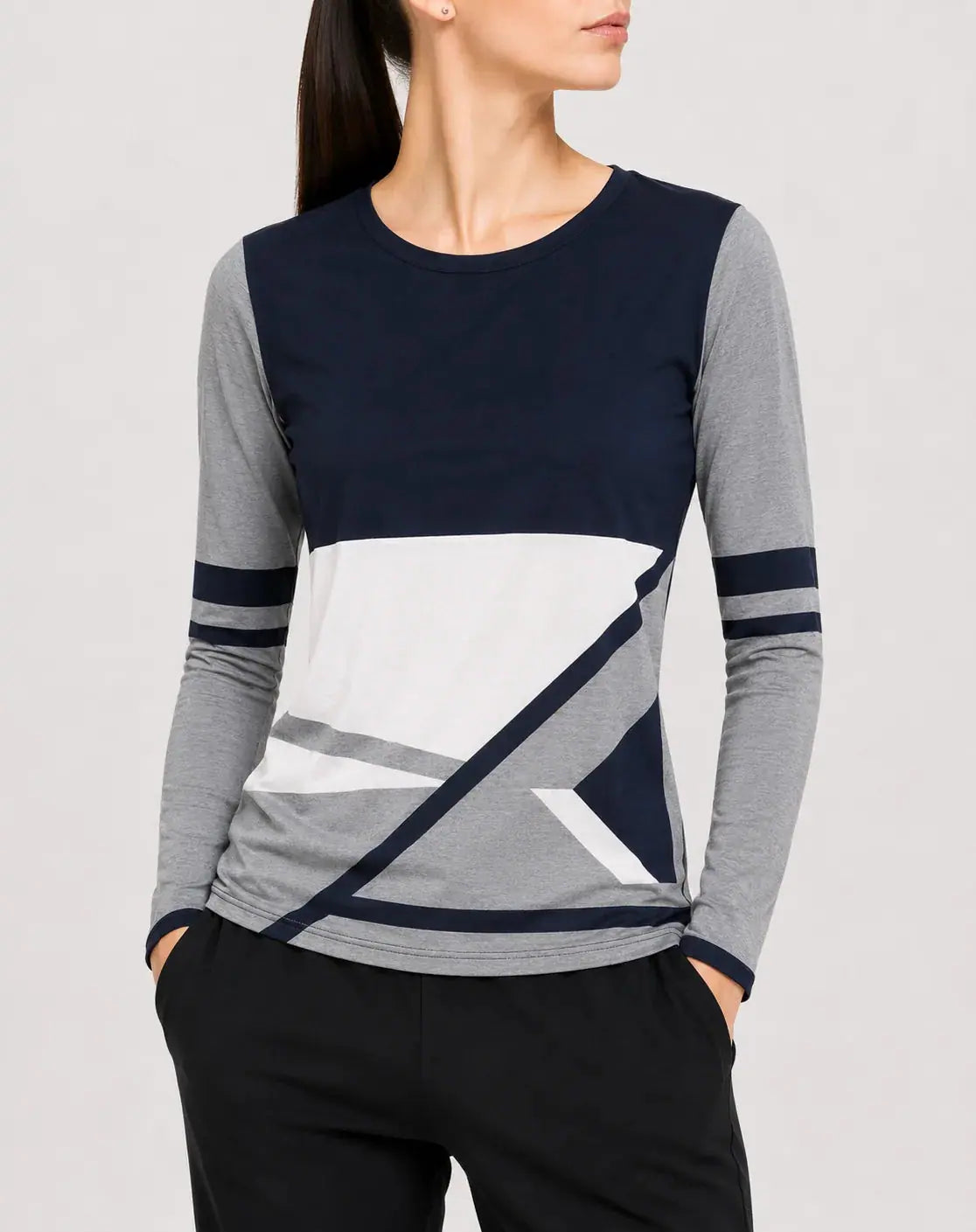 Exclusive Women Gray Sport T Shirt – Preloved Labels