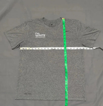 Nike Men Sport Gray T Shirt L – Preloved Labels (view 4)