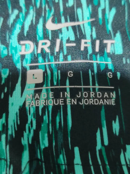Nike Dri Fit Women Green Sport Tights – Preloved Labels (view 3)