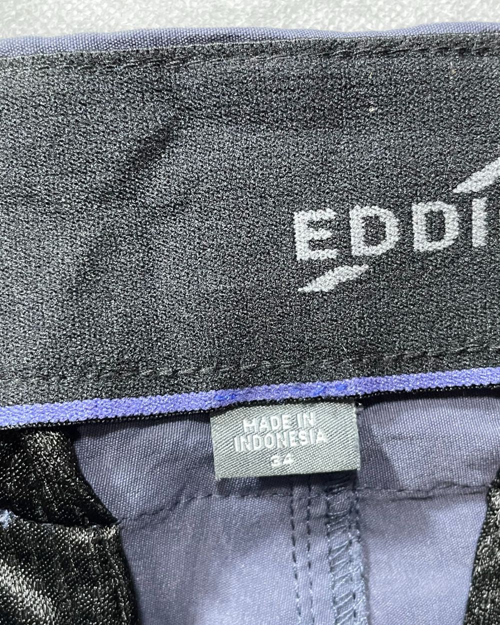 Eddie Bauer Gray Cotton Short For Men M - Preloved Labels