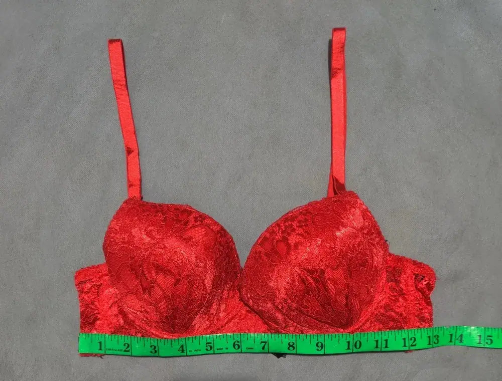 Preloved Women Red Sport Bra 34B XS – Preloved Labels (view 4)
