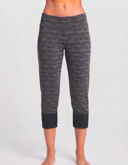 Joe Fresh Women Sports Polyester Dark Grey Black Trackpants 3XL