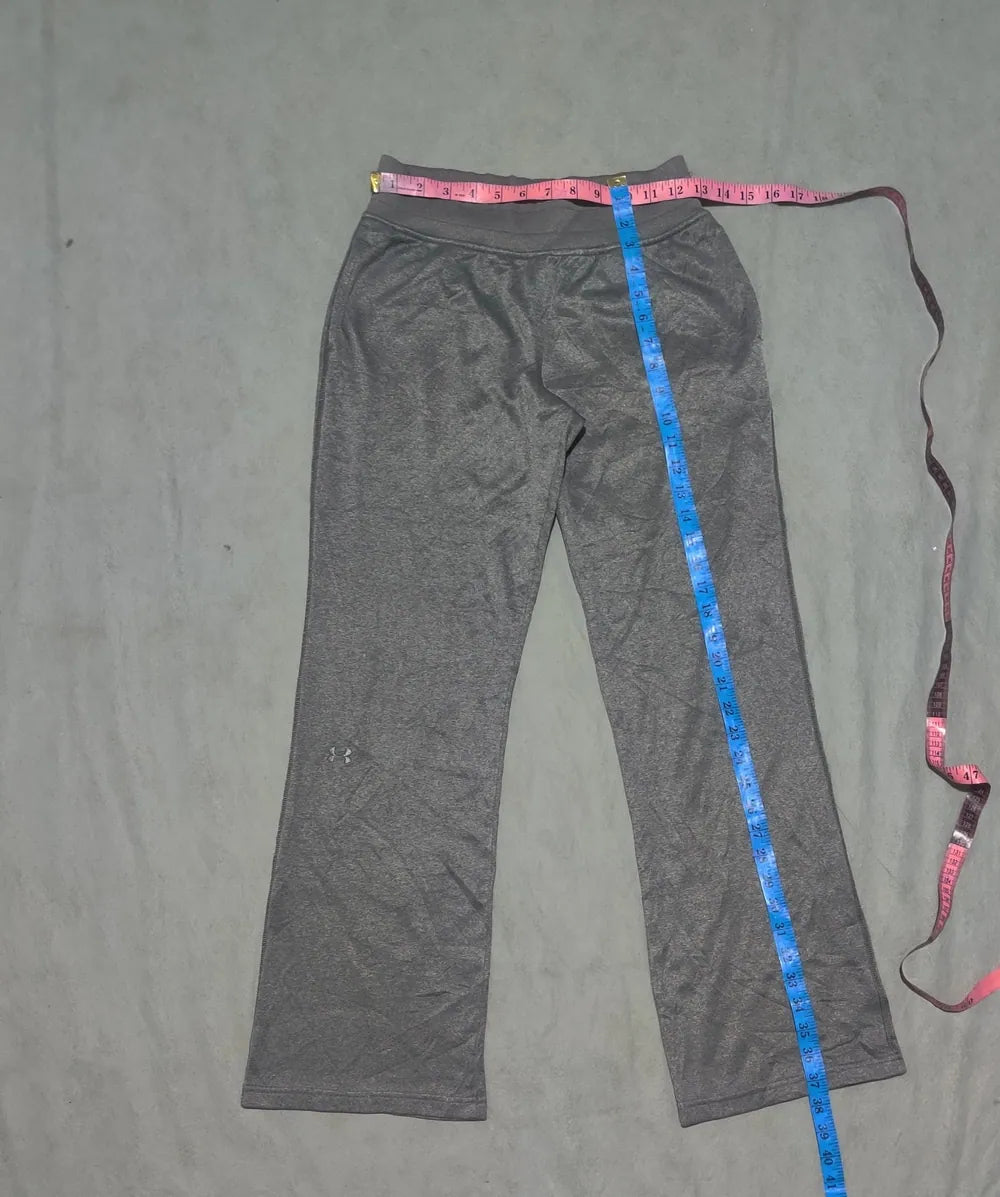 Under Armour Women Gray Sport Winter Trouser - Preloved Ladies Trousers Pakistan - Winter Polyester - Size 26 to 28 - Photo 4