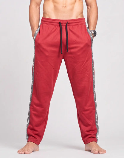 Hollister Men Cotton Red Trousers 2XL
