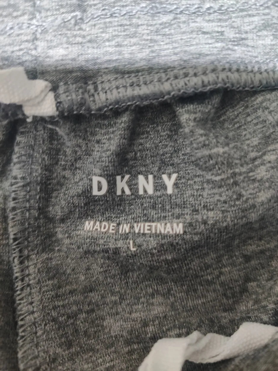 DKNY Women Gray Sport Trouser - Preloved Ladies Trousers Pakistan - Summer Polyester - Size 28 to 30 - Photo 2