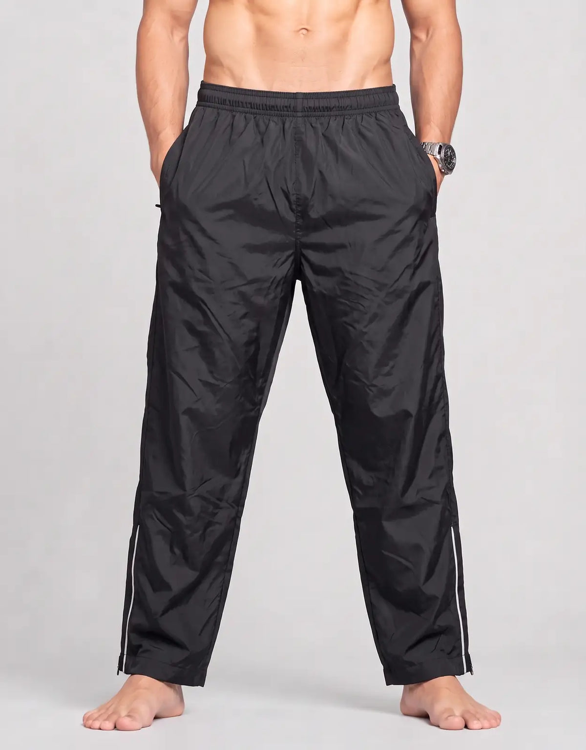 33 Ft Men Sports Polyester Black Trackpants XL