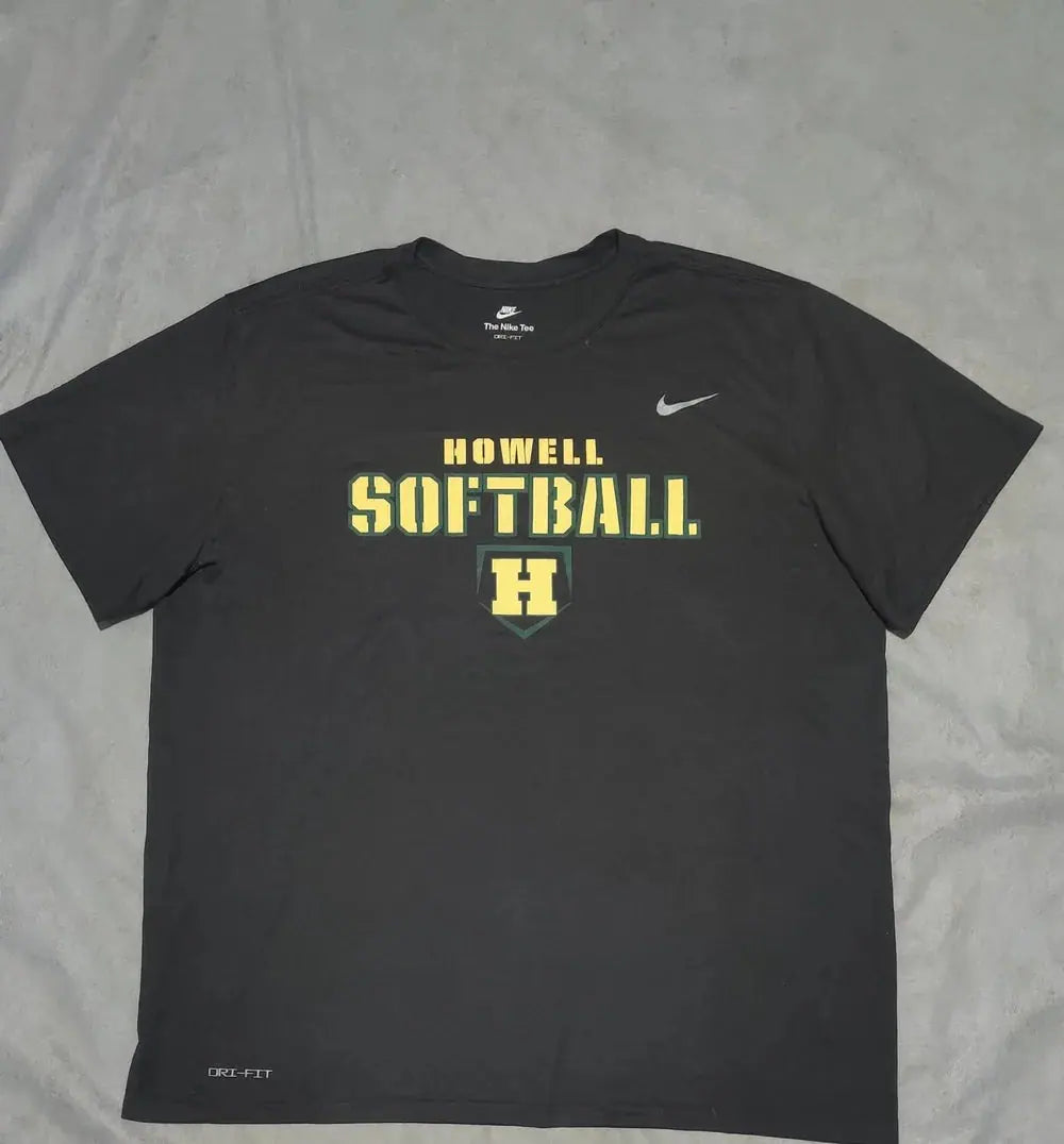 Nike Men Sport Black T Shirt XL – Preloved Labels (view 2)