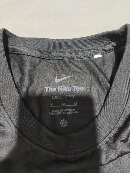 Nike Women Black Sport T Shirt – Preloved Labels (view 3)