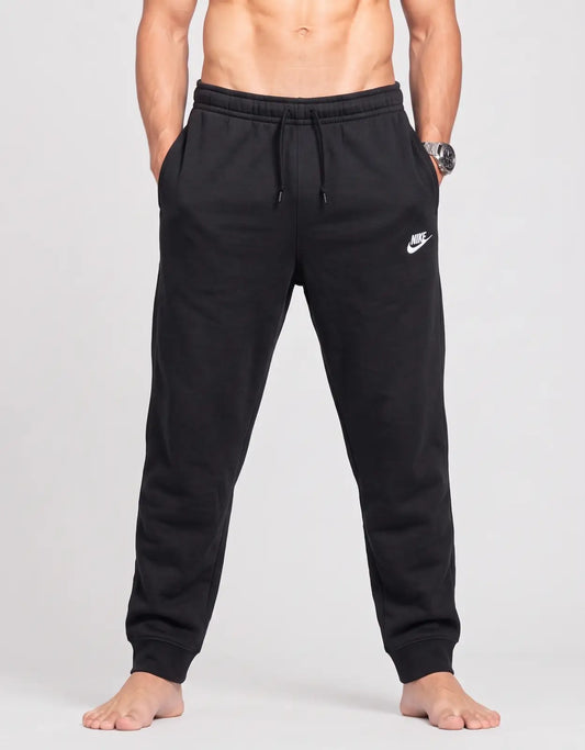 Nike Men Polyester Black Winter Trousers L