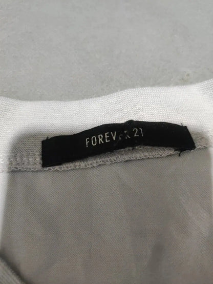 Forever 21 Women Sport Gray T Shirt L – Preloved Labels (view 3)