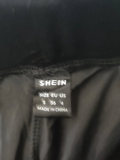 SHEIN Women Black Sport Trouser - Preloved Ladies Trousers Pakistan - Summer Polyester - Size 26 to 28 - Photo 2