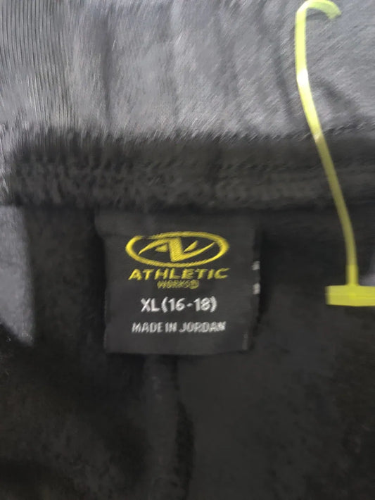 Athletic Works Women Black Sport Winter Trouser - Preloved Ladies Trousers Pakistan - Winter Polyester - Size 34 to 36 - Photo 2