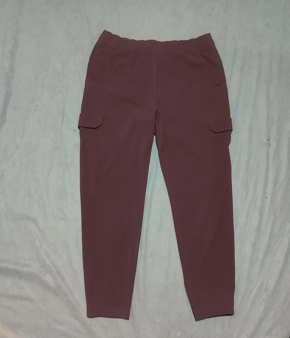 Eddie Bauer Women Maroon Sport Winter Trouser - Preloved Ladies Trousers Pakistan - Winter Polyester - Size 30 to 32 - Photo 3