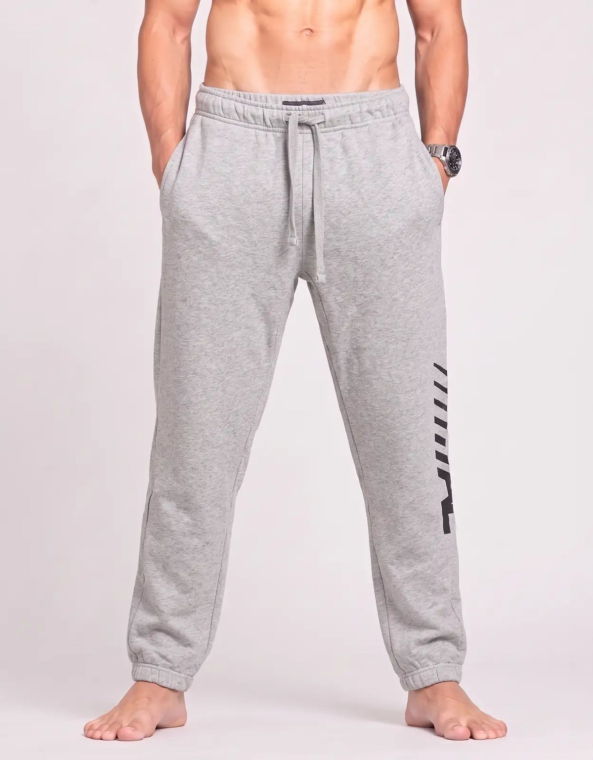 American Eagle Men Cotton Gray Trousers M