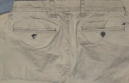 Tommy Hilfiger Women Cotton Beige Chinos M - additional view 3