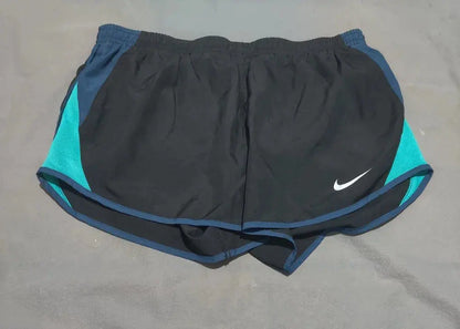 Nike Dri Fit Women Black Sport Short – Preloved Labels (view 2)