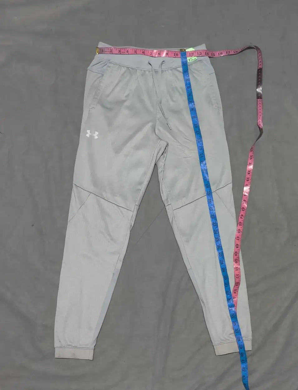 Under Armour Men Sports Polyester Gray Trackpants M - additional view 4