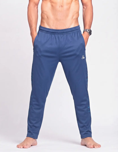 Tek Gear Men Sports Polyester Blue Trackpants L