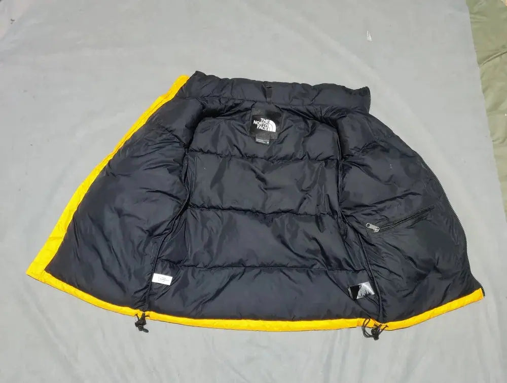 The North Face Men Puffer Yellow Jacket – Preloved Labels (view 6)