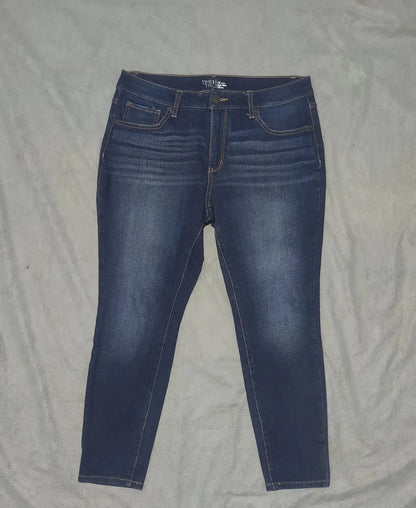 Time And Tru Women Cotton Dark Blue Jeans M - additional view 3
