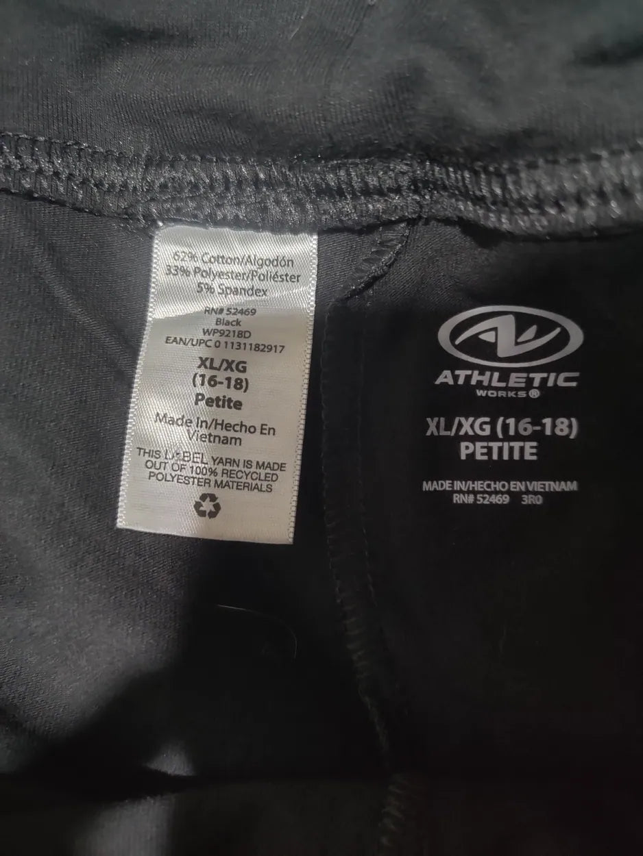 Athletic Works Women Black Sport Trouser - Preloved Ladies Trousers Pakistan - Summer Polyester - Size 36 to 38 - Photo 2