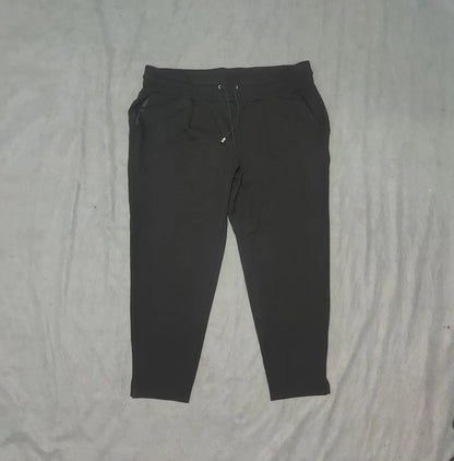 Lily Magam Women Black Sport Trouser - Preloved Ladies Trousers Pakistan - Summer Polyester - Size 34 to 36 - Photo 3