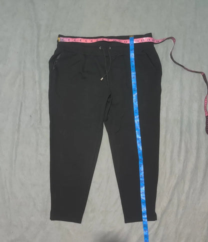 Lily Magam Women Black Sport Trouser - Preloved Ladies Trousers Pakistan - Summer Polyester - Size 34 to 36 - Photo 4