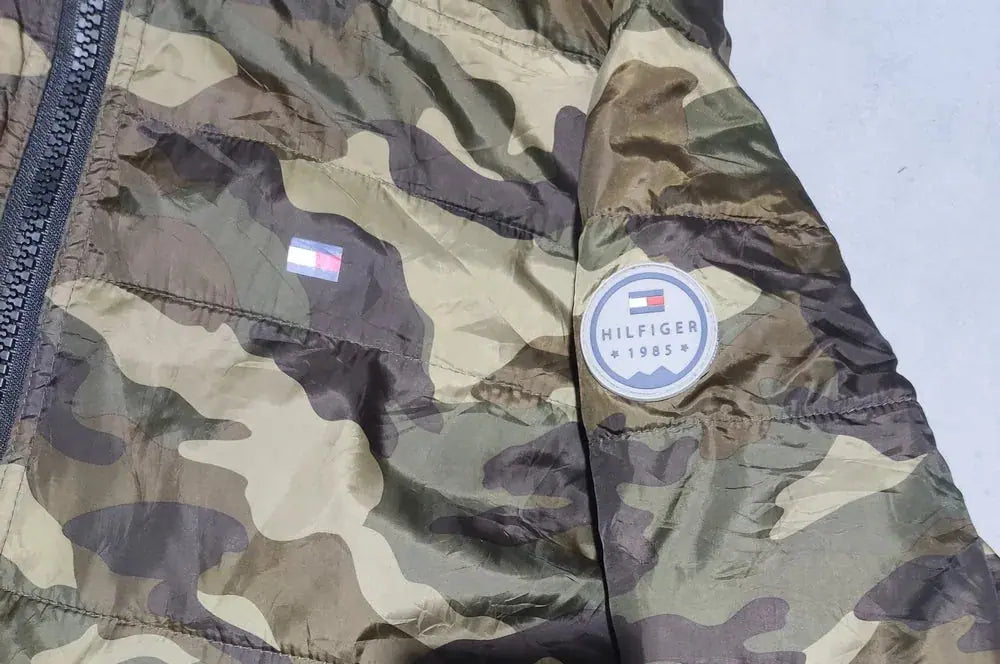 Tommy Hilfiger Men Puffer Camouflage Jacket – Preloved Labels (view 5)