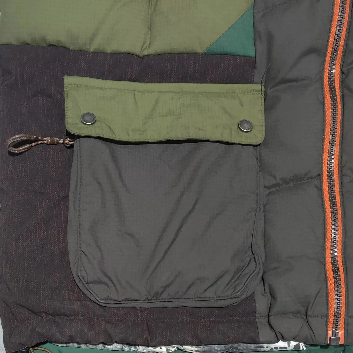 Black Yak Men Heavy Puffer Green Jacket – view 5