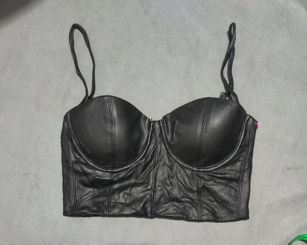 Fashion Nova Women Black Sport Bra S – Preloved Labels (view 2)
