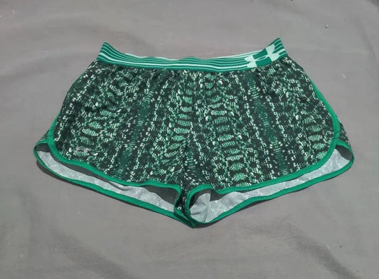 Under Armour Women Green Sport Short – Preloved Labels (view 2)