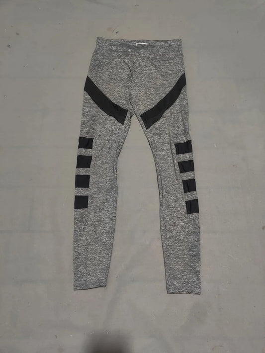 Forever 21 Women Gray Sport Tights – Preloved Labels (view 2)