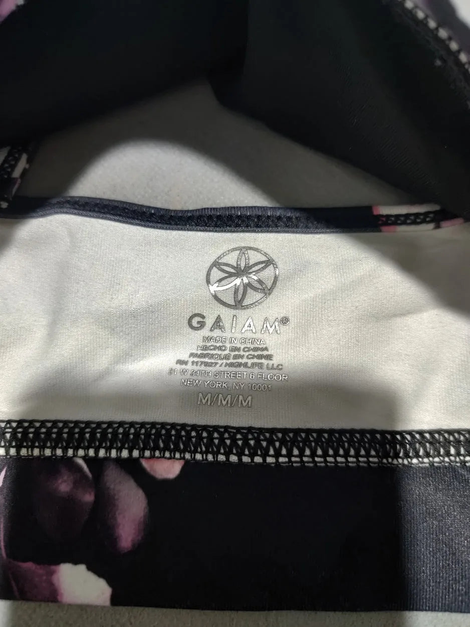 Gaiam Women Black Sport Bra M – Preloved Labels (view 3)