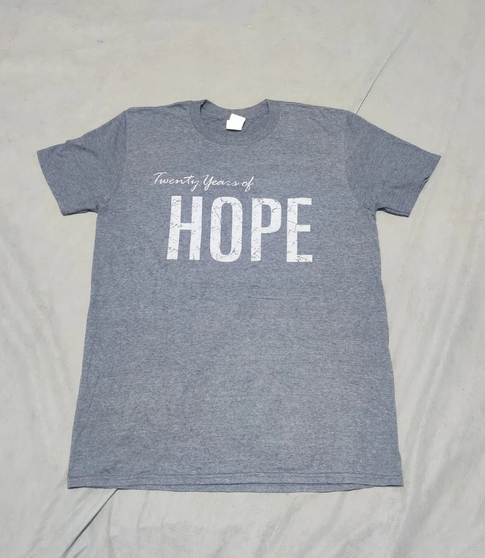 Gildan Men Cotton Gray T Shirt M – Preloved Labels (view 2)