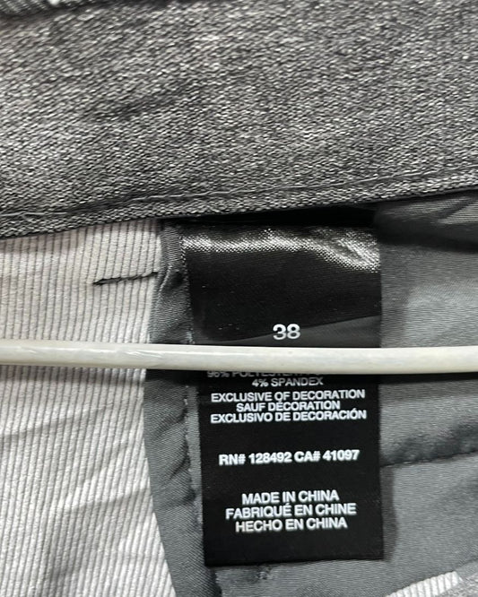 Greg Norman Gray Cotton Short For Men L - Preloved Labels