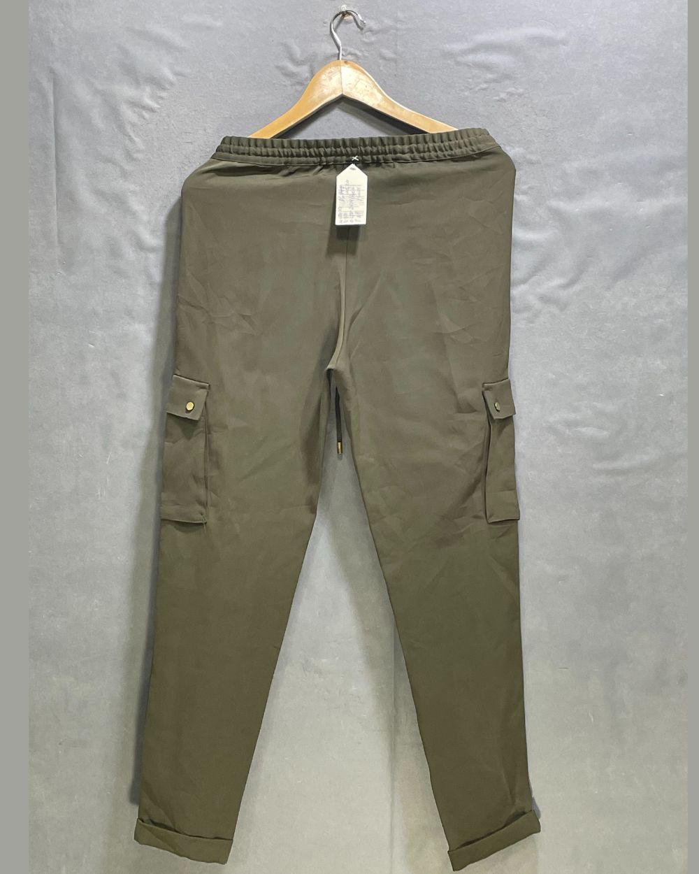 H&M Green Cargo Pant For Women M - Preloved Labels