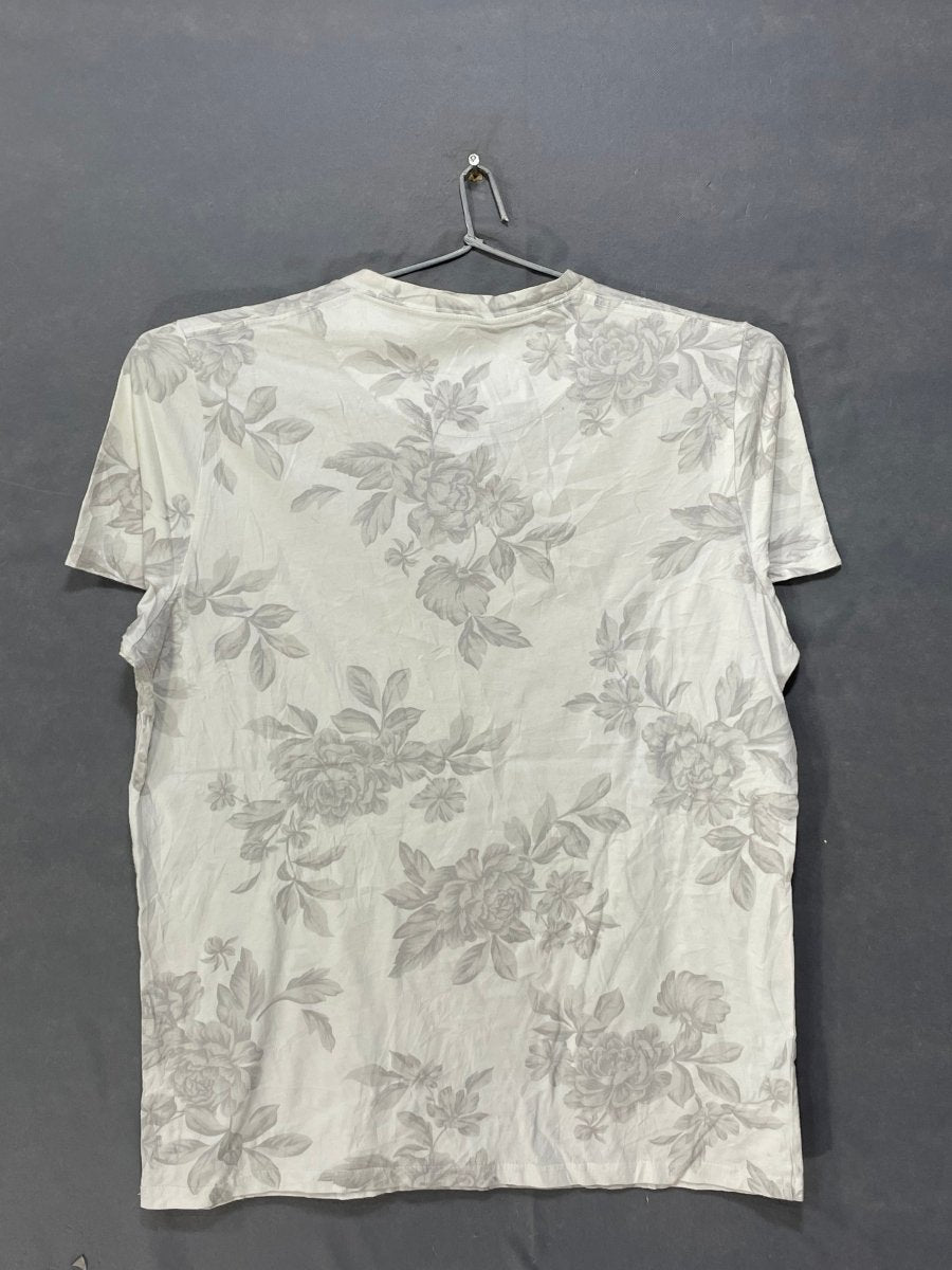 Hollister White Cotton T Shirt For Men L - Preloved Labels