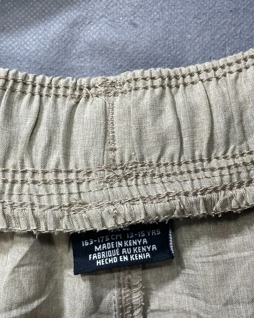 Hurley Cream Cotton Short For Men M - Preloved Labels