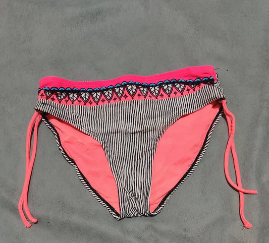 Justice Women Pink Underwear – Preloved Labels (view 2)