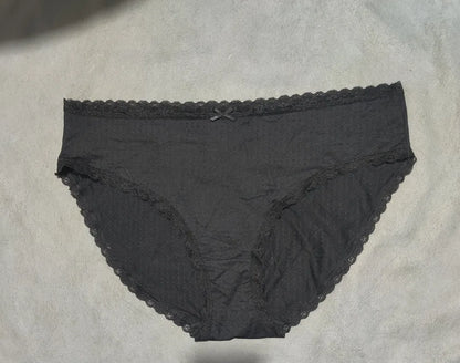 Karen Neuburger Women Black Underwear – Preloved Labels (view 2)