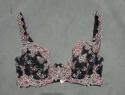 La Vie en Rose Women Black Sport Bra L – Preloved Labels (view 2)