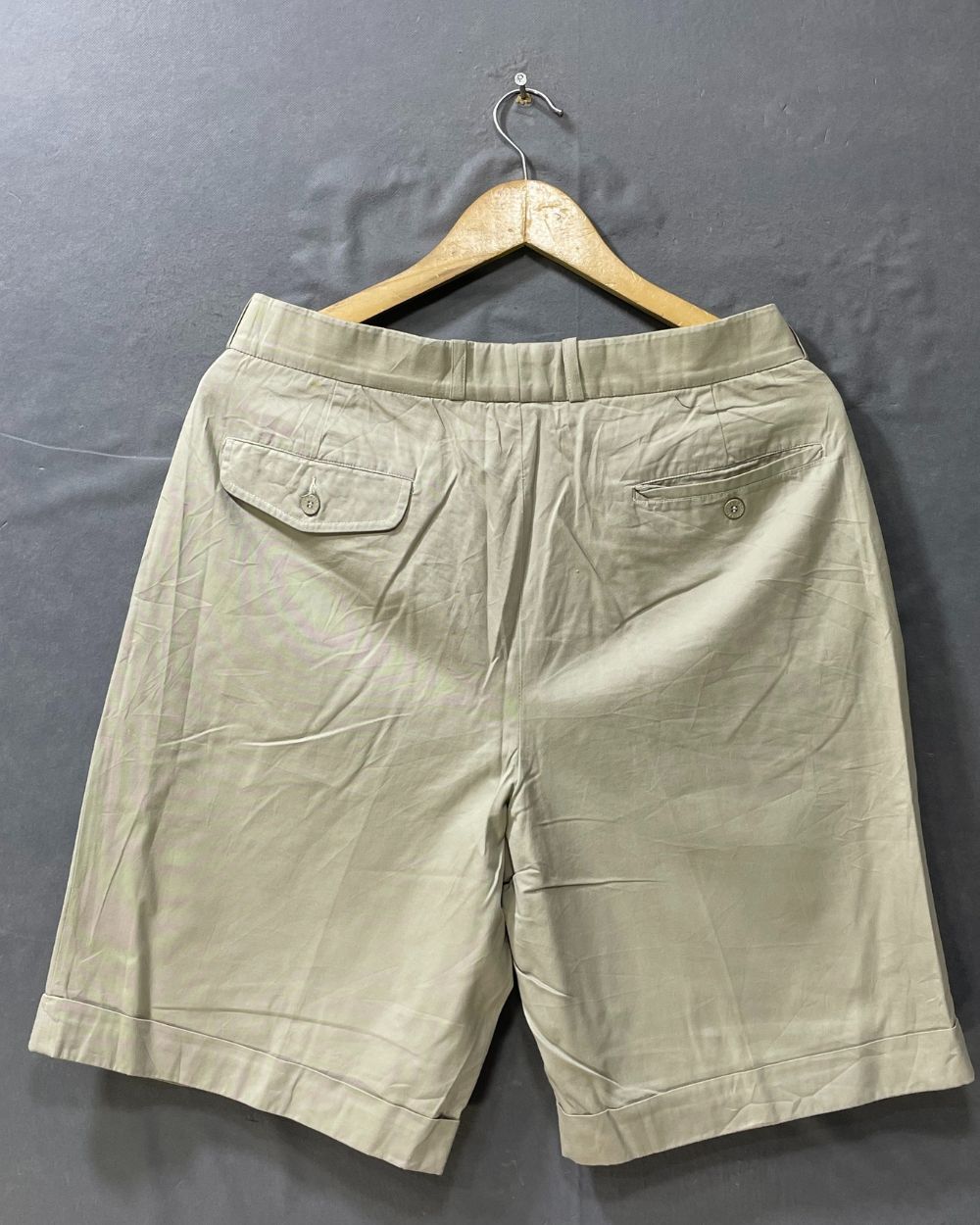 Lacoste Gray Cotton Short For Men M - Preloved Labels