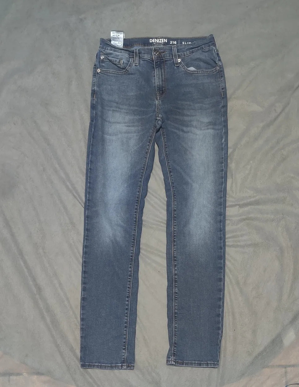 Levi's 216 Men Blue Denim Jeans M – Preloved Labels (view 2)