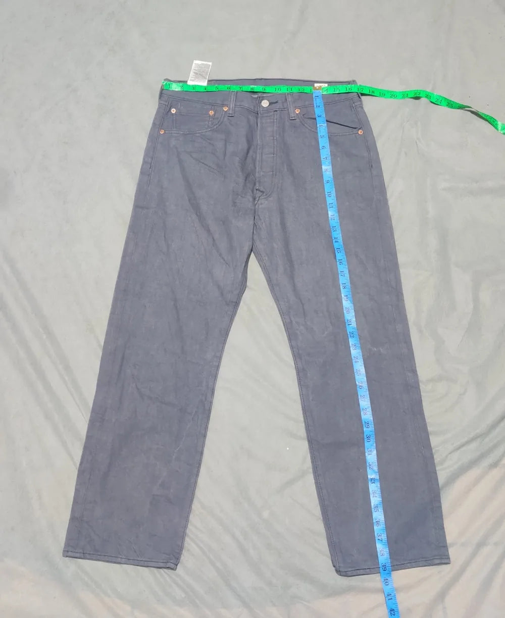 Levi's 501 Men Gray Cotton Jeans L – Preloved Labels (view 5)