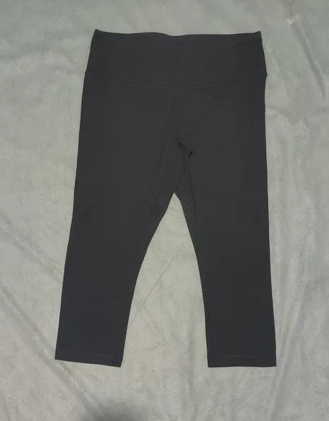 Lululemon Women Black Sport Tights – Preloved Labels (view 2)