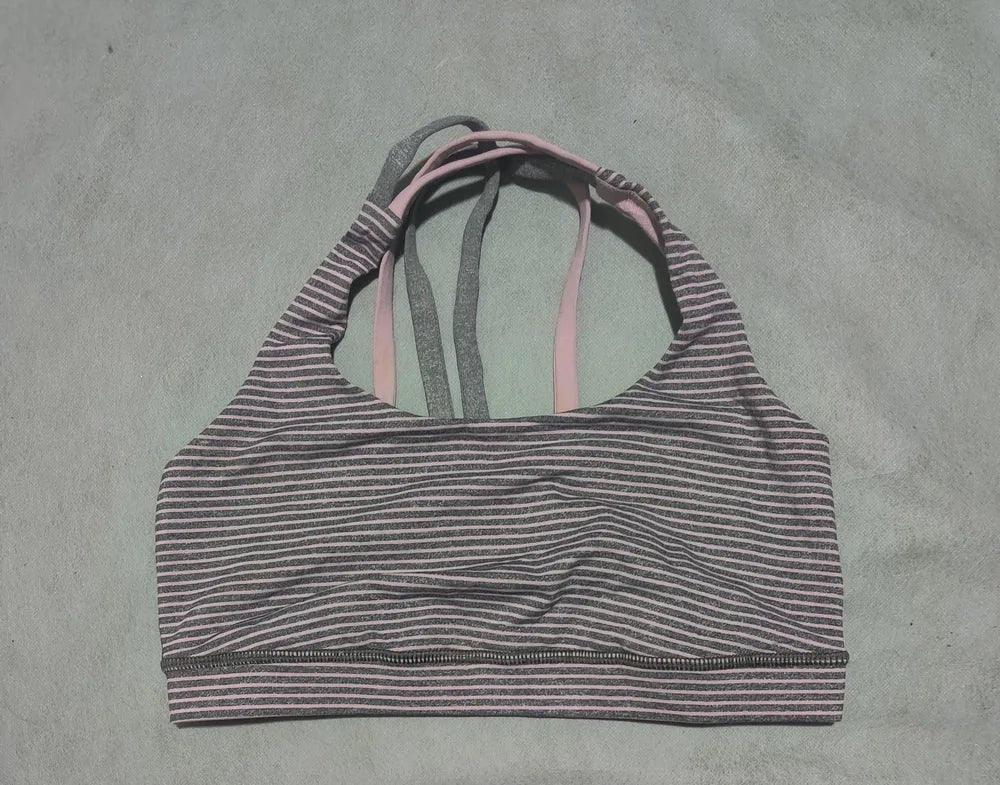 Lululemon Women Gray Sport Bra M – Preloved Labels (view 2)